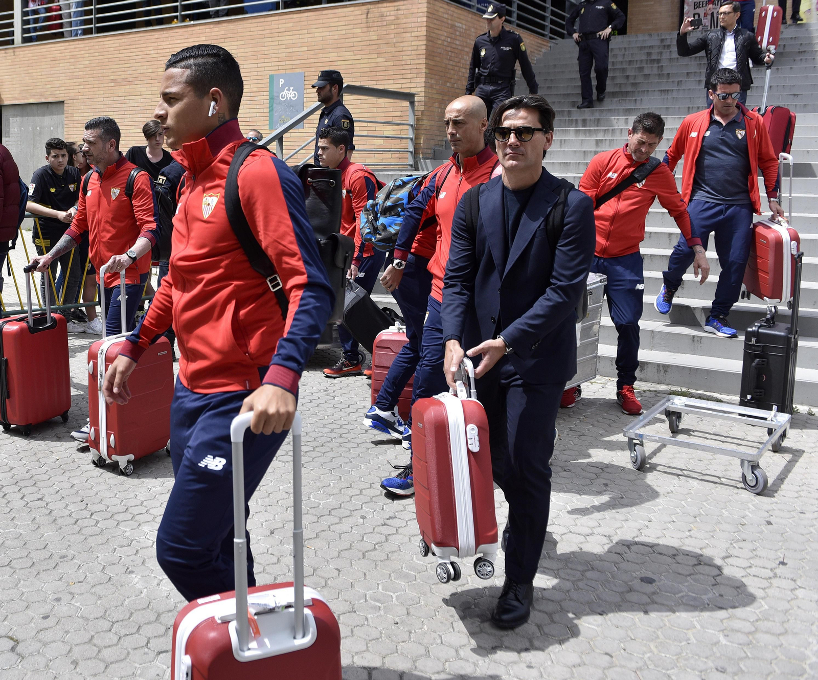 Vincenzo Montella, al salir de Santa Justa ayer.