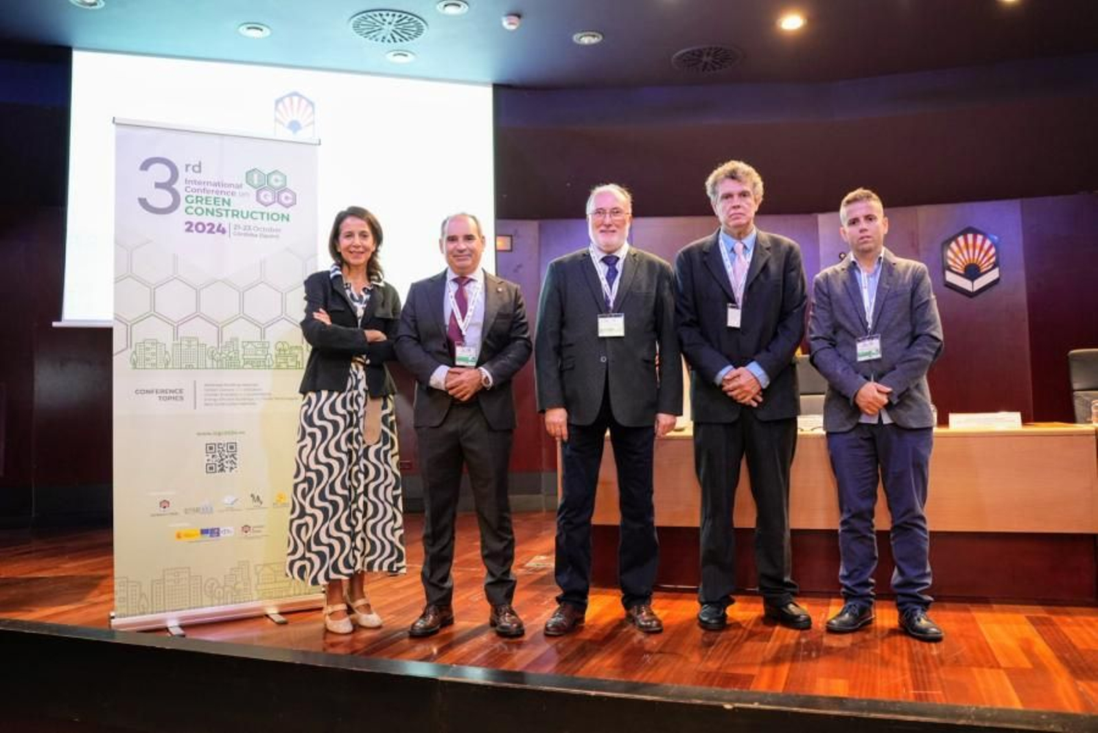 Representantes institucionales en la inauguración del congreso
