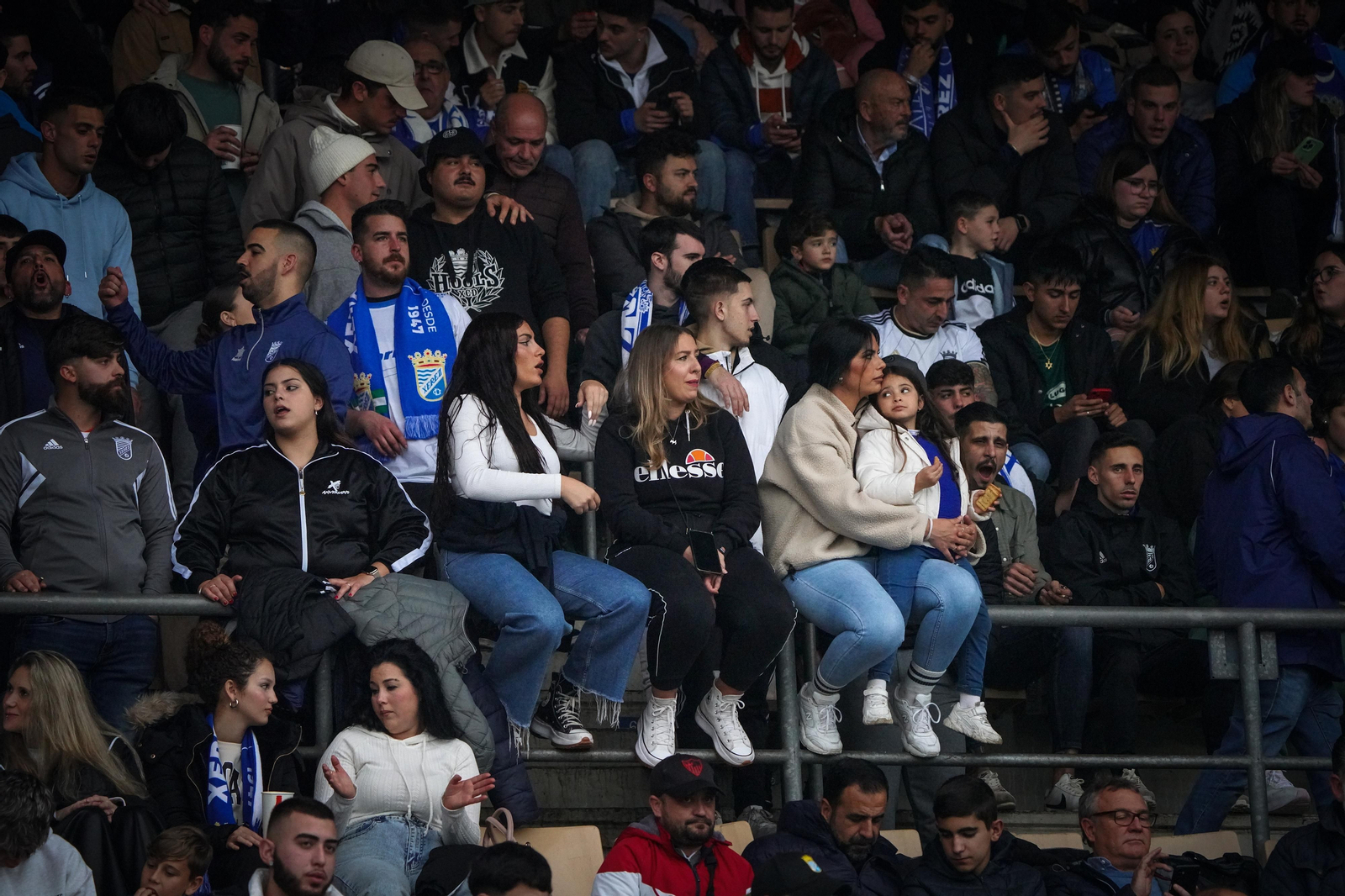 Búscate en el partido del Xerez CD - Cabecense