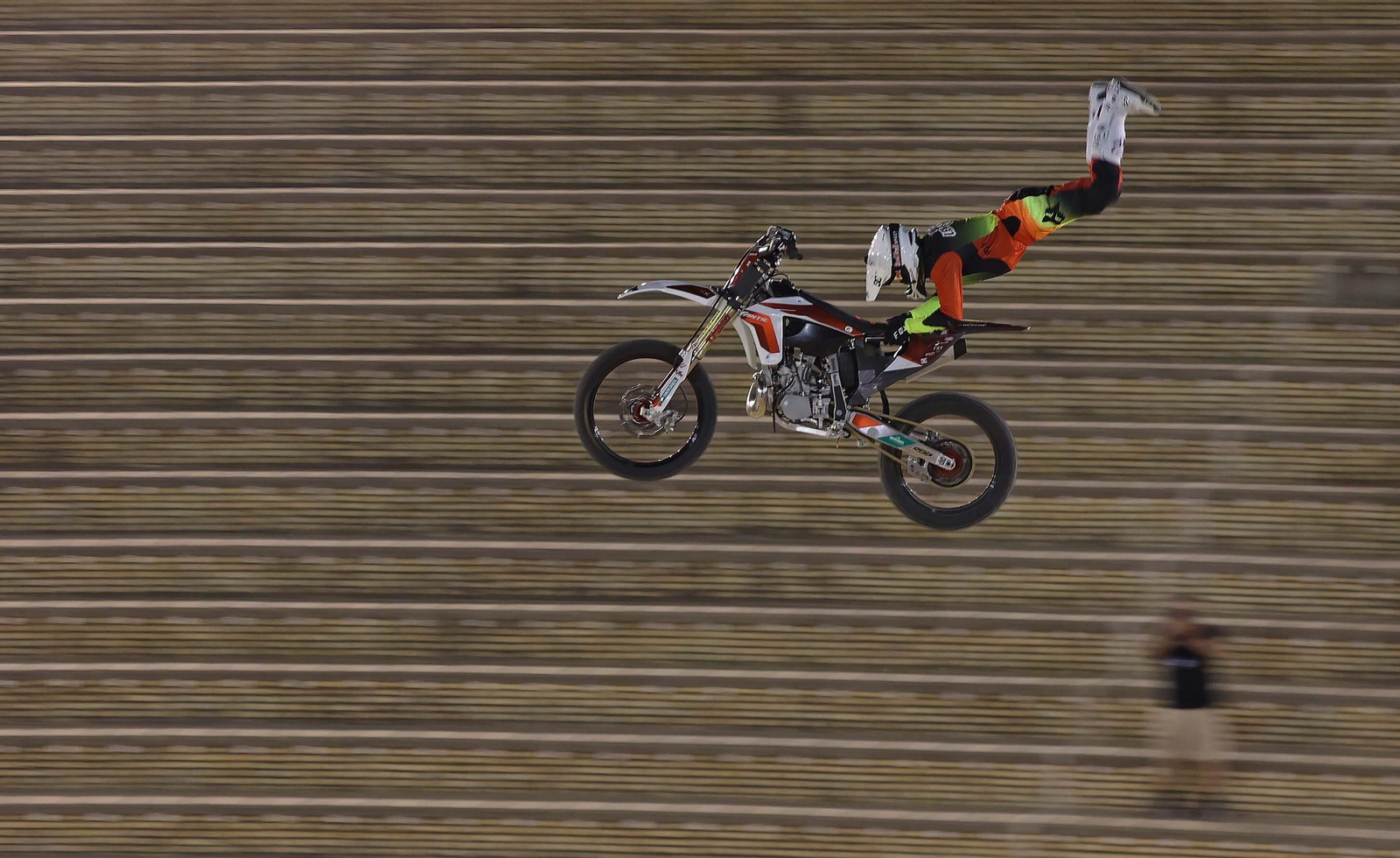 Imágenes del Freestyle Motocross Over Limits en Algeciras