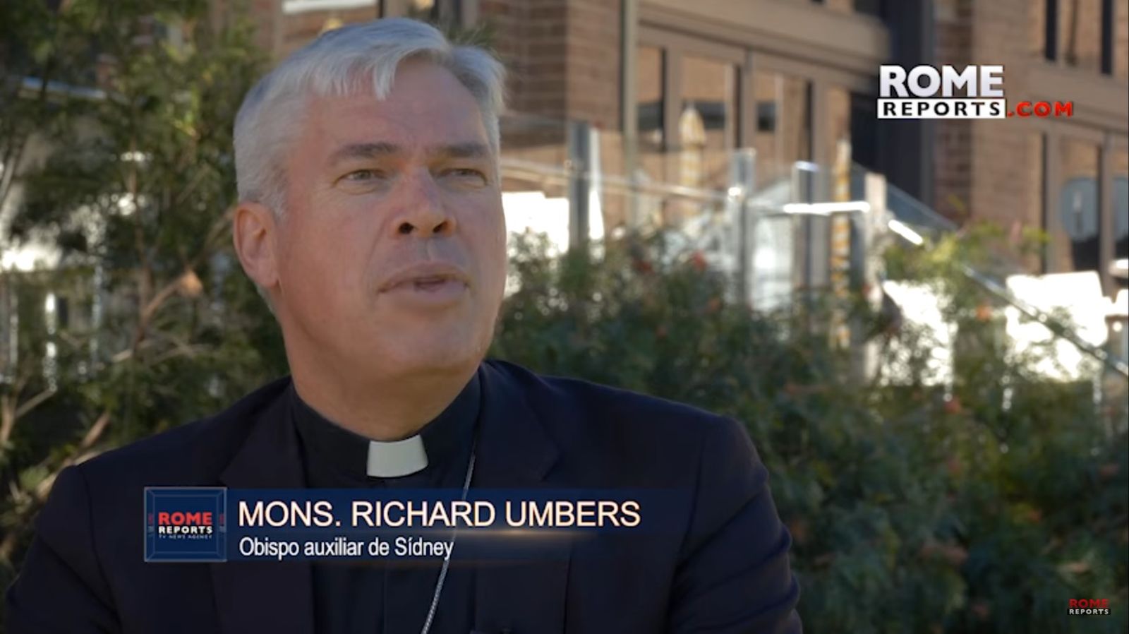 Monseñor Umbers durante el reportaje