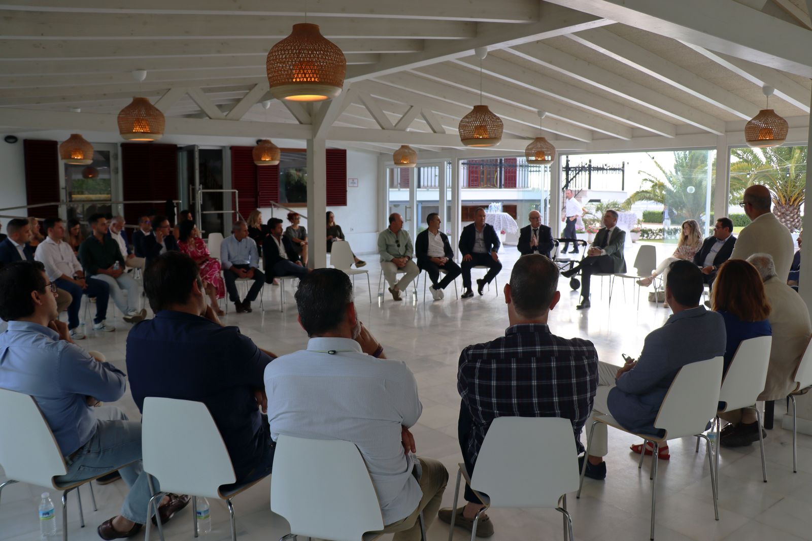 Imágenes del debate de "La Noche de los Frutos Rojos"