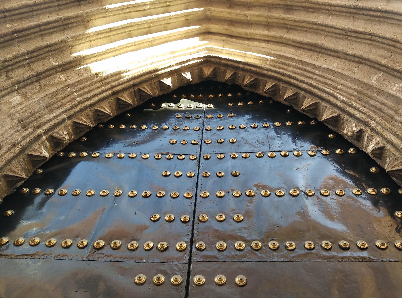 Detalle de las puntas diamantes gastadas por el roce con los varales./ M.G.