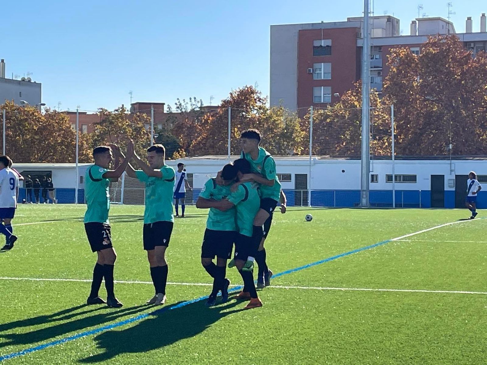 Los chiclaneros celebran el tanto anotado por Joselito Cornejo.