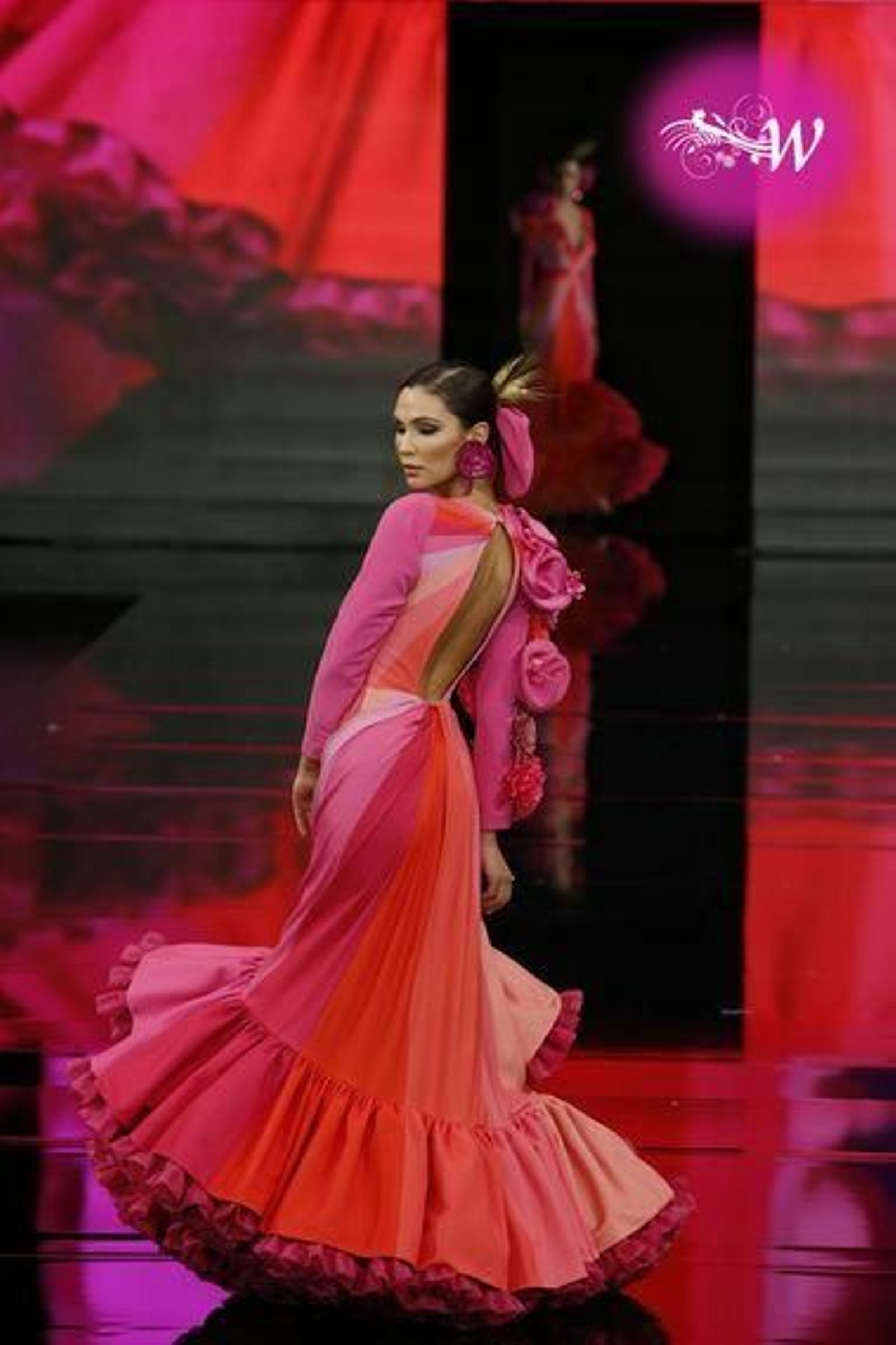 Así es la colección 2020 de flamenca de Ana Morón, todas las fotos del desfile en SIMOF