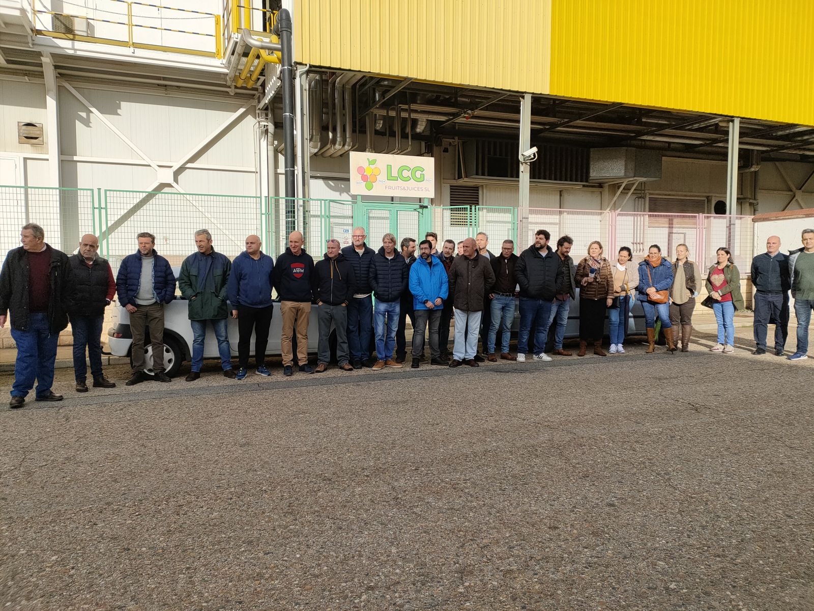 Plantilla de LCG Fruits en Palma del Río.