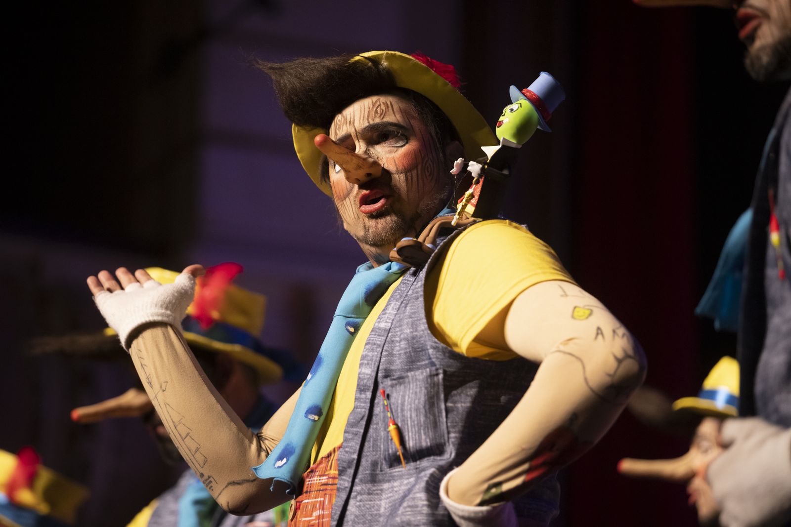 Imágenes de la actuación de la murga de Ayamonte "Los embusteros" en el Carnaval Colombino