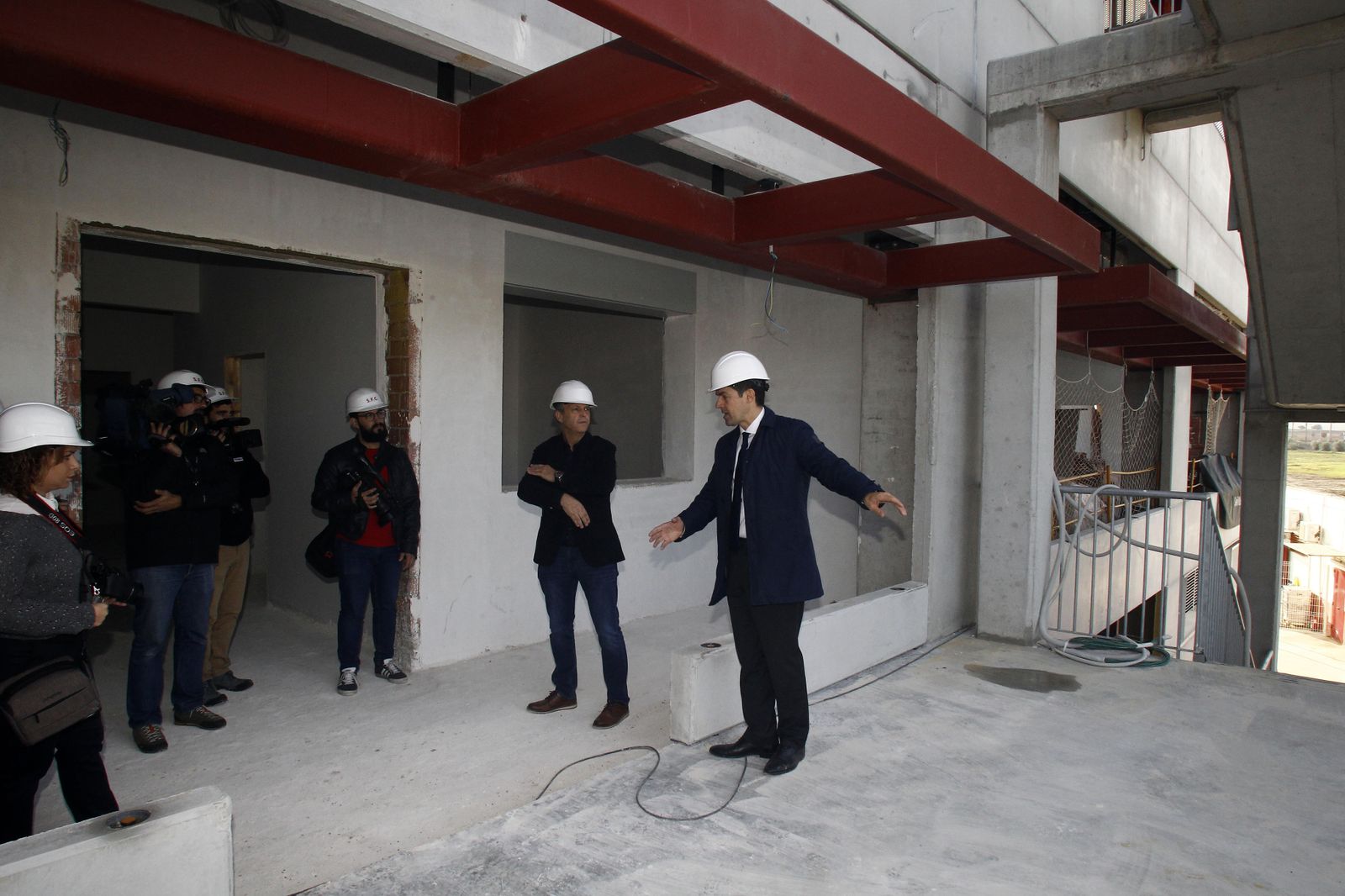 Las imágenes de la visita a las obras de la Ciudad Deportiva del Sevilla