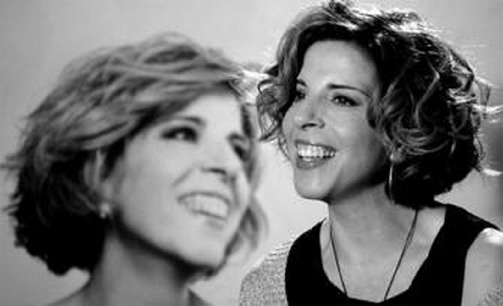 Soledad Giménez ofreció ayer en Madrid un concierto acústico como presentación de su nuevo álbum.