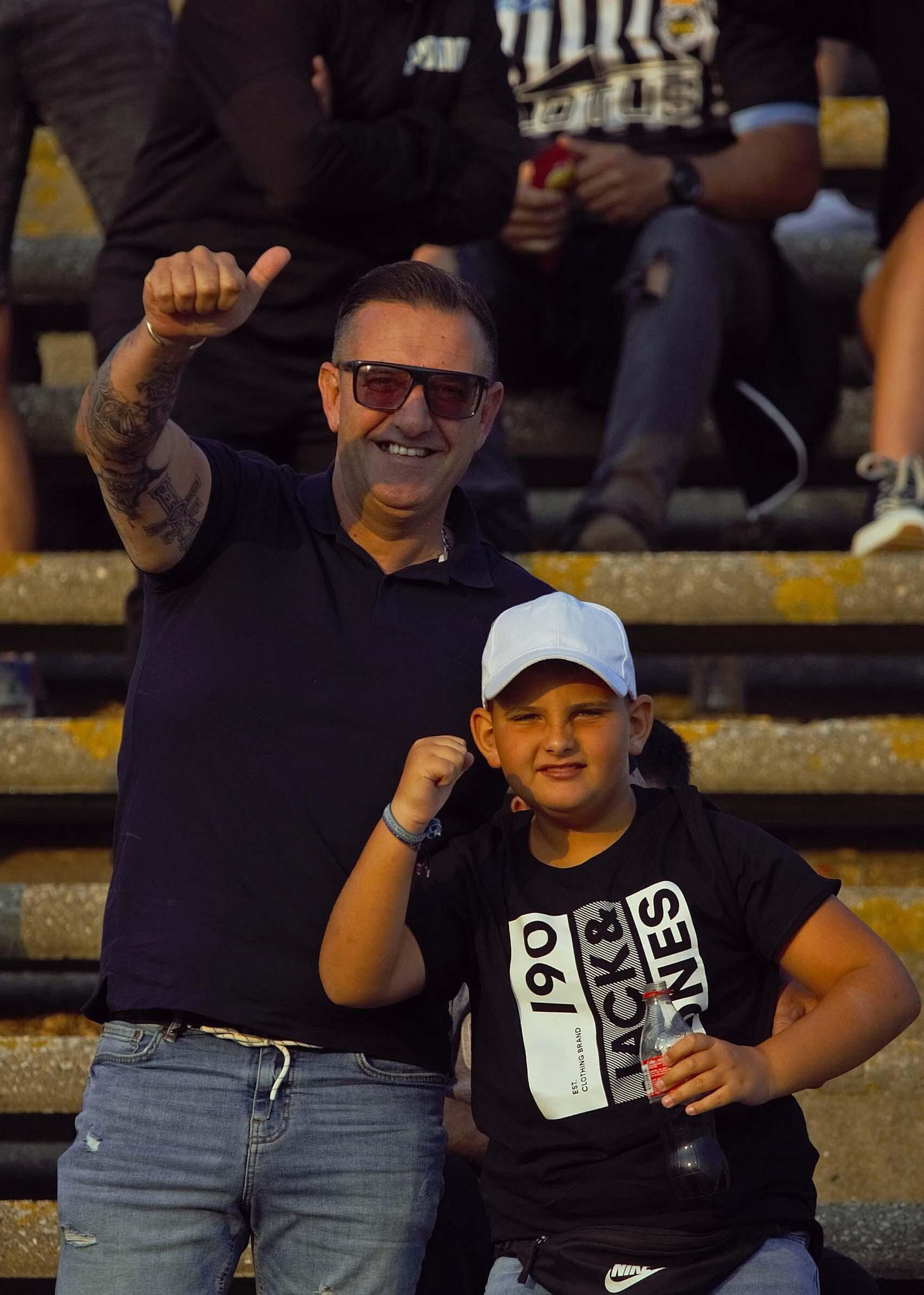 Búscate durante el Balona - Rayo Majadahonda en el estadio municipal de La Línea