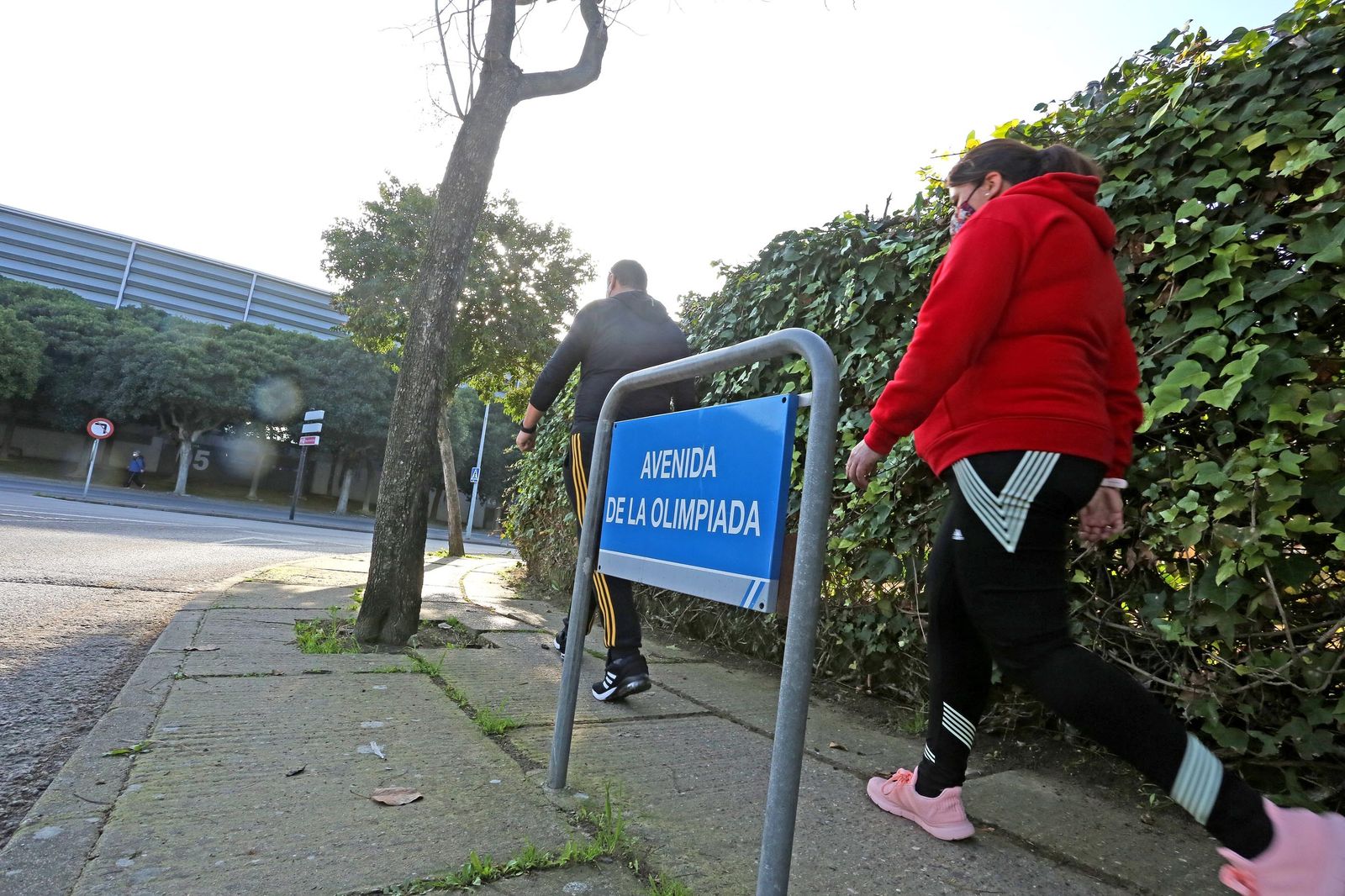 Lugar de la avenida de la Olimpiada donde acaeció el pasado martes el atropello mortal.
