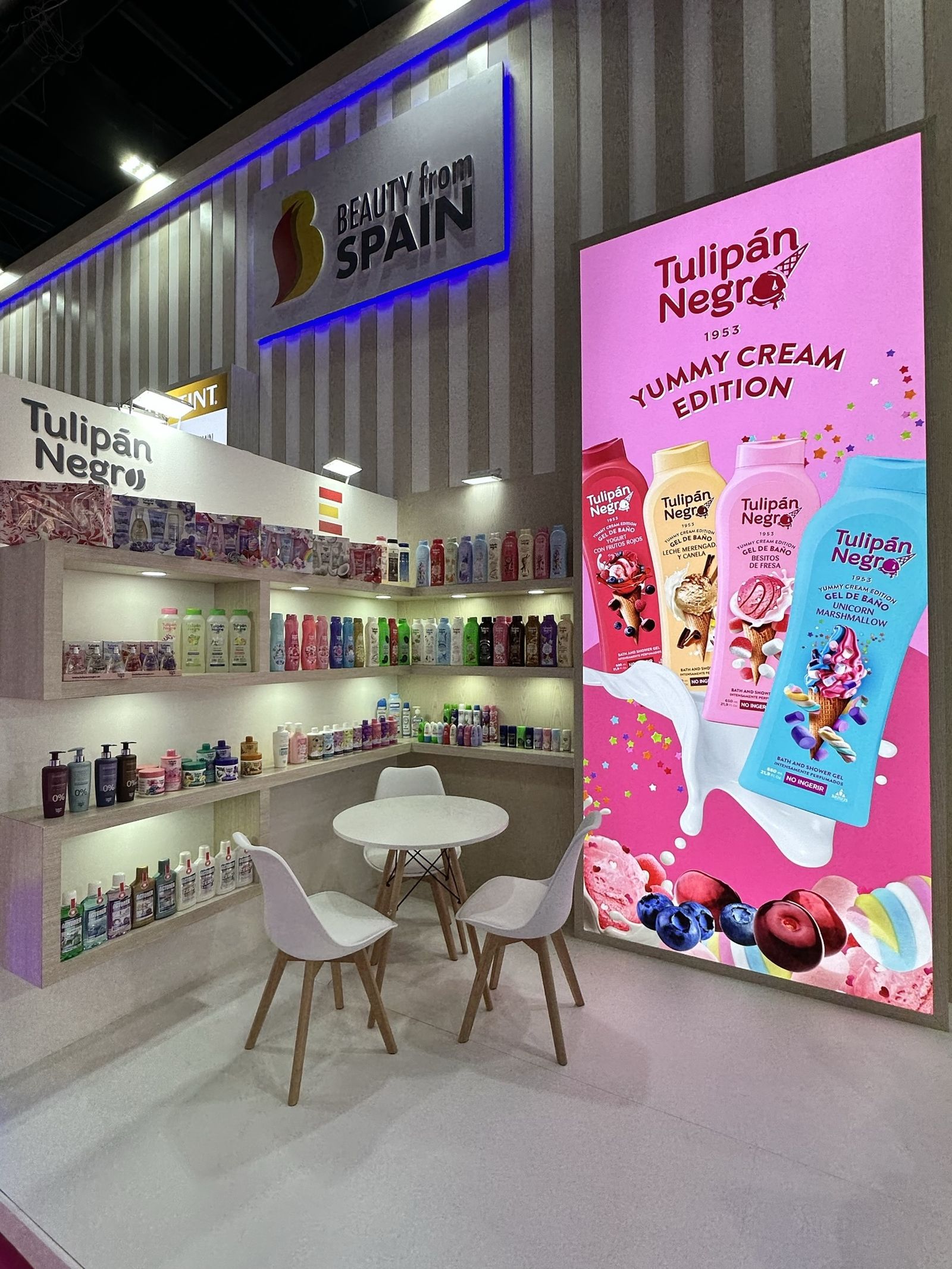 Tulipán Negro, la principal marca de la firma almeriense, en la feria.