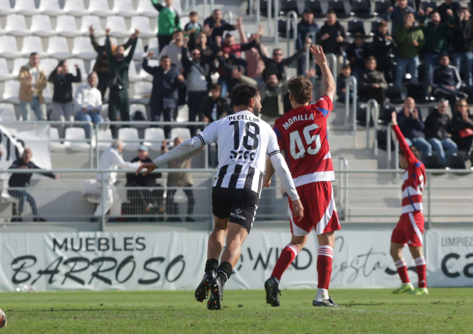 Las mejores imágenes del RB Linense - Recreativo Granada