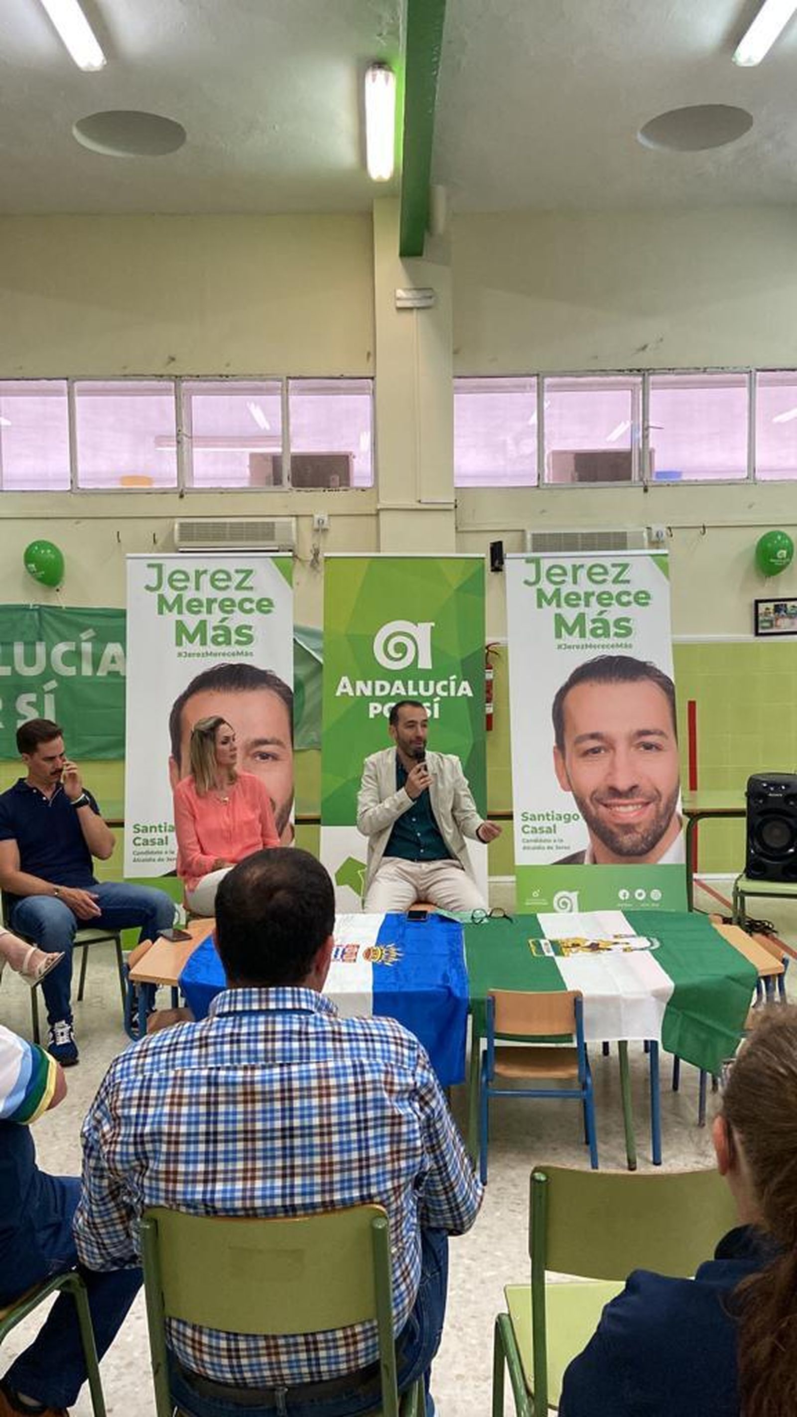 Santiago Casal explica las medidas en el ámbito de la educación de la formación Andalucía Por Sí.