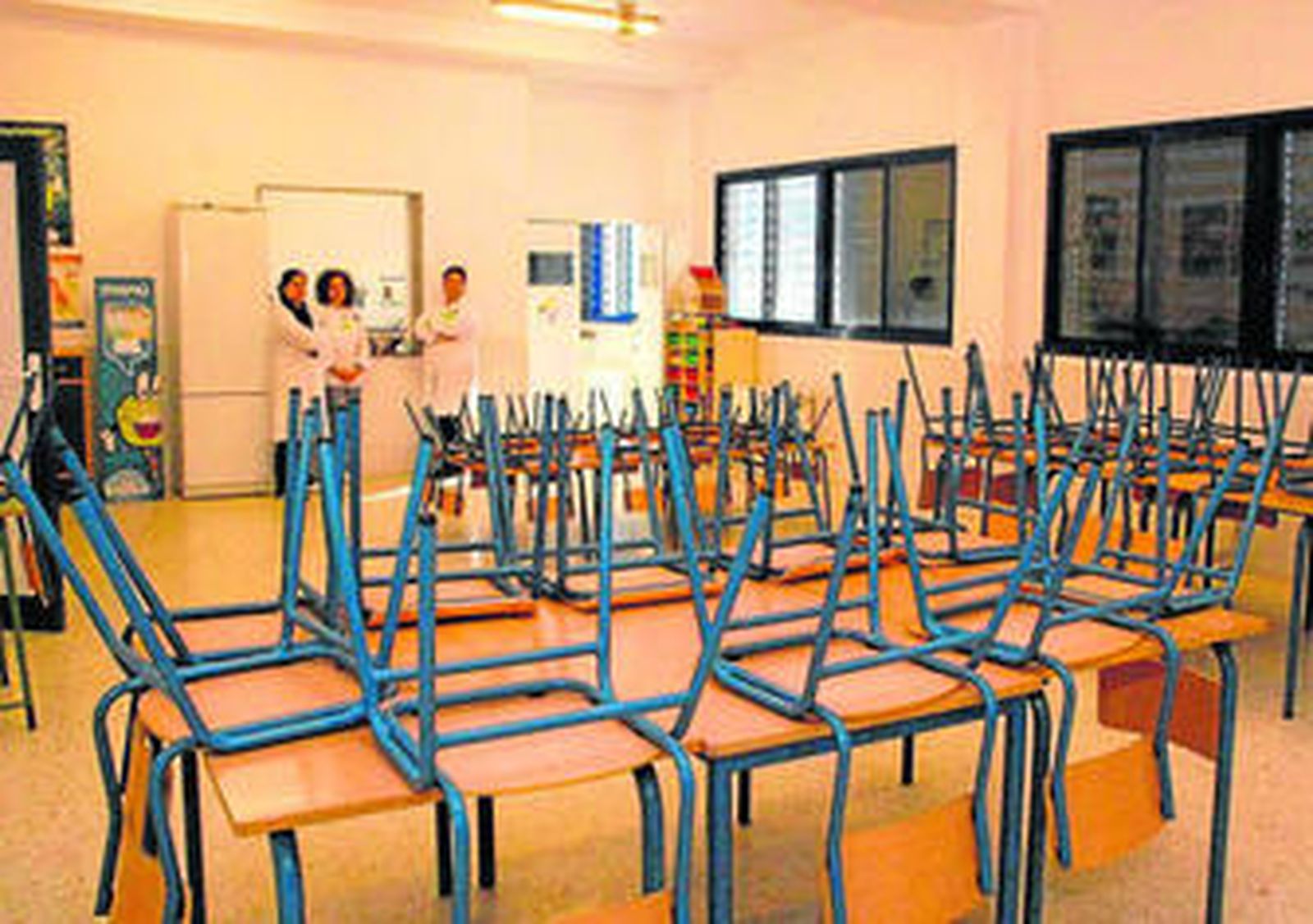 Uno de los comedores de un centro de San Fernando que se quedó sin servicio.