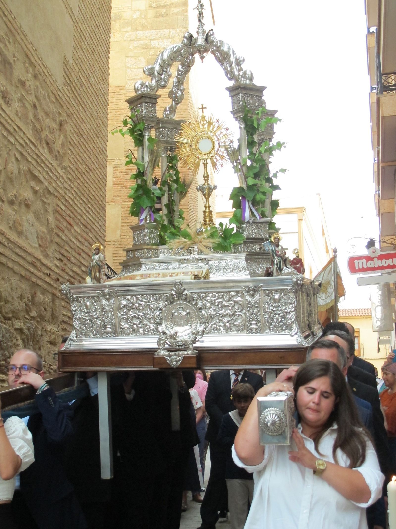 La procesión del Corpus Christi de Vera, en imágenes