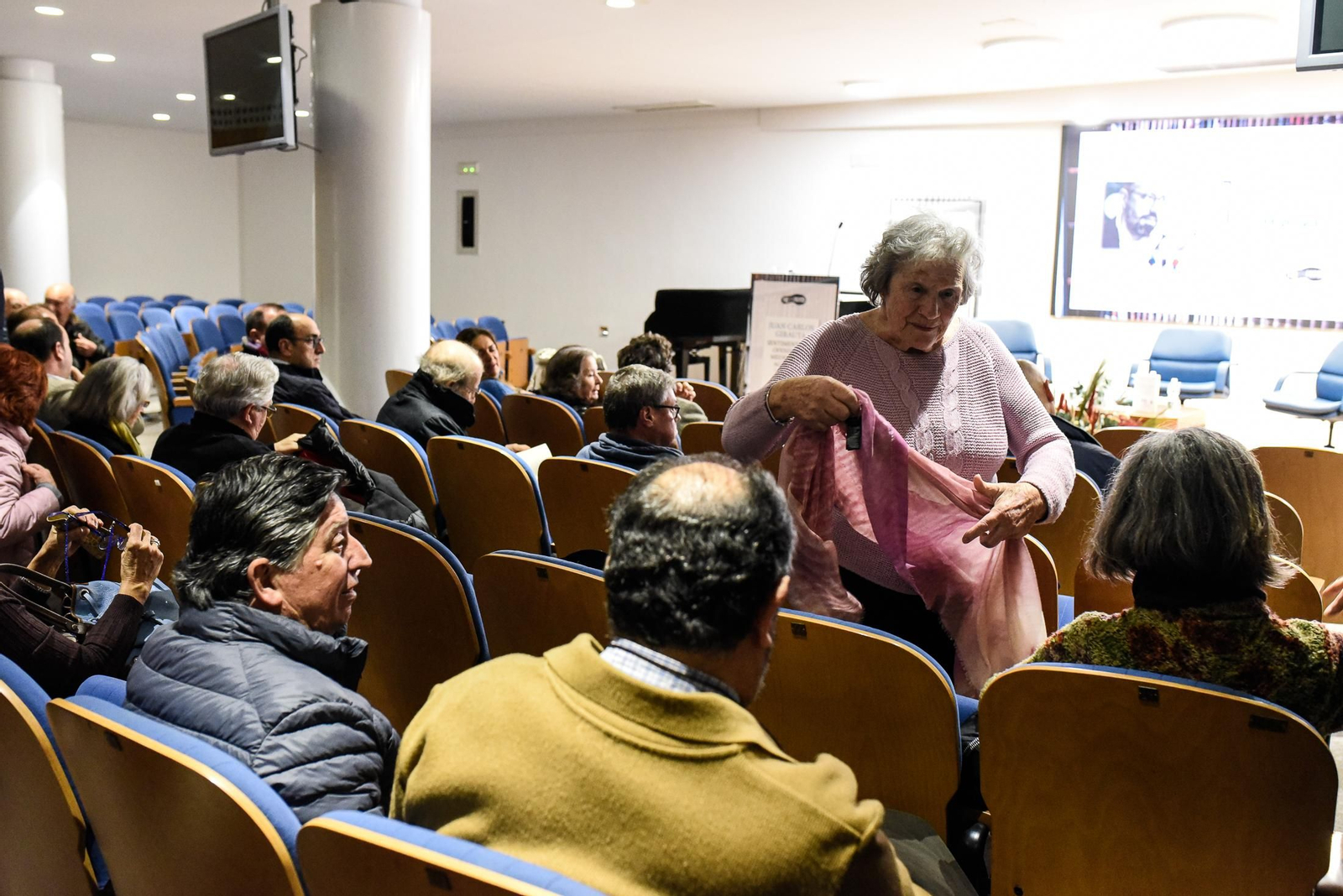 Imágenes de la presentación del libro de Juan Carlos Girauta  "Sentimentales, ofendidos, mediocres y agresivos"