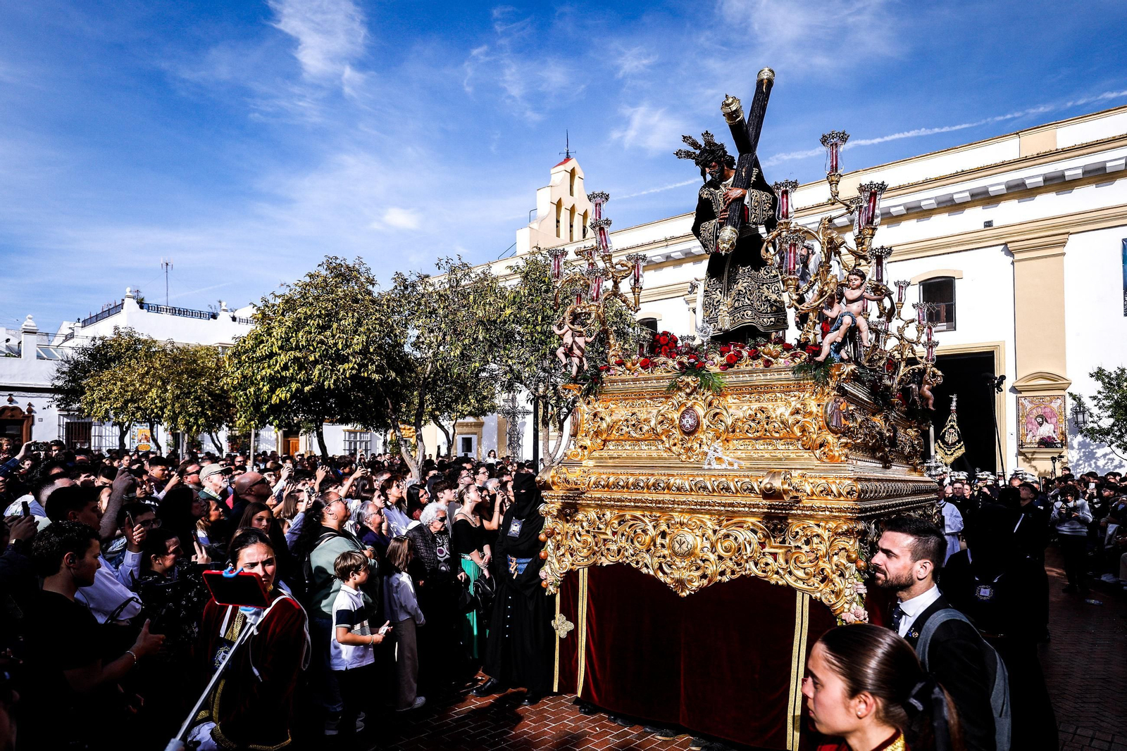 Misericordia Semana Santa San Fernando -22.jpg