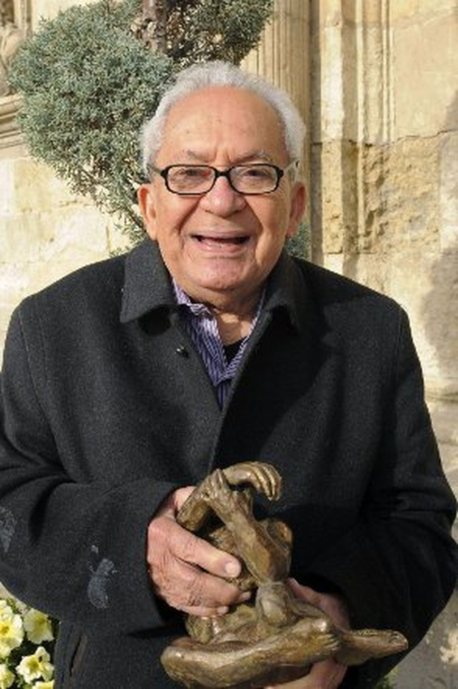 Muere en Sevilla el poeta brasileño Ledo Ivo