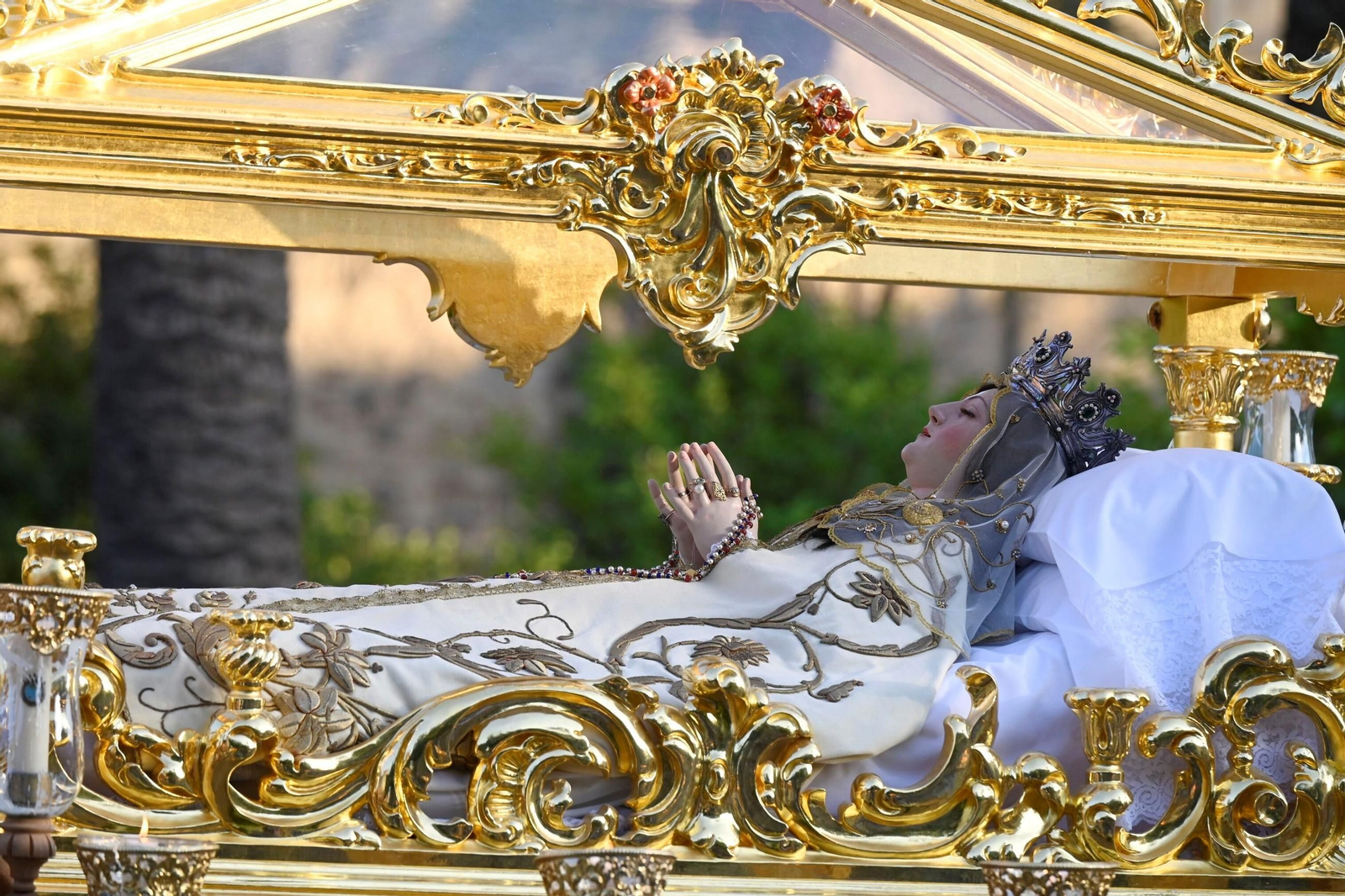 La procesión de la Virgen de Acá, en imágenes