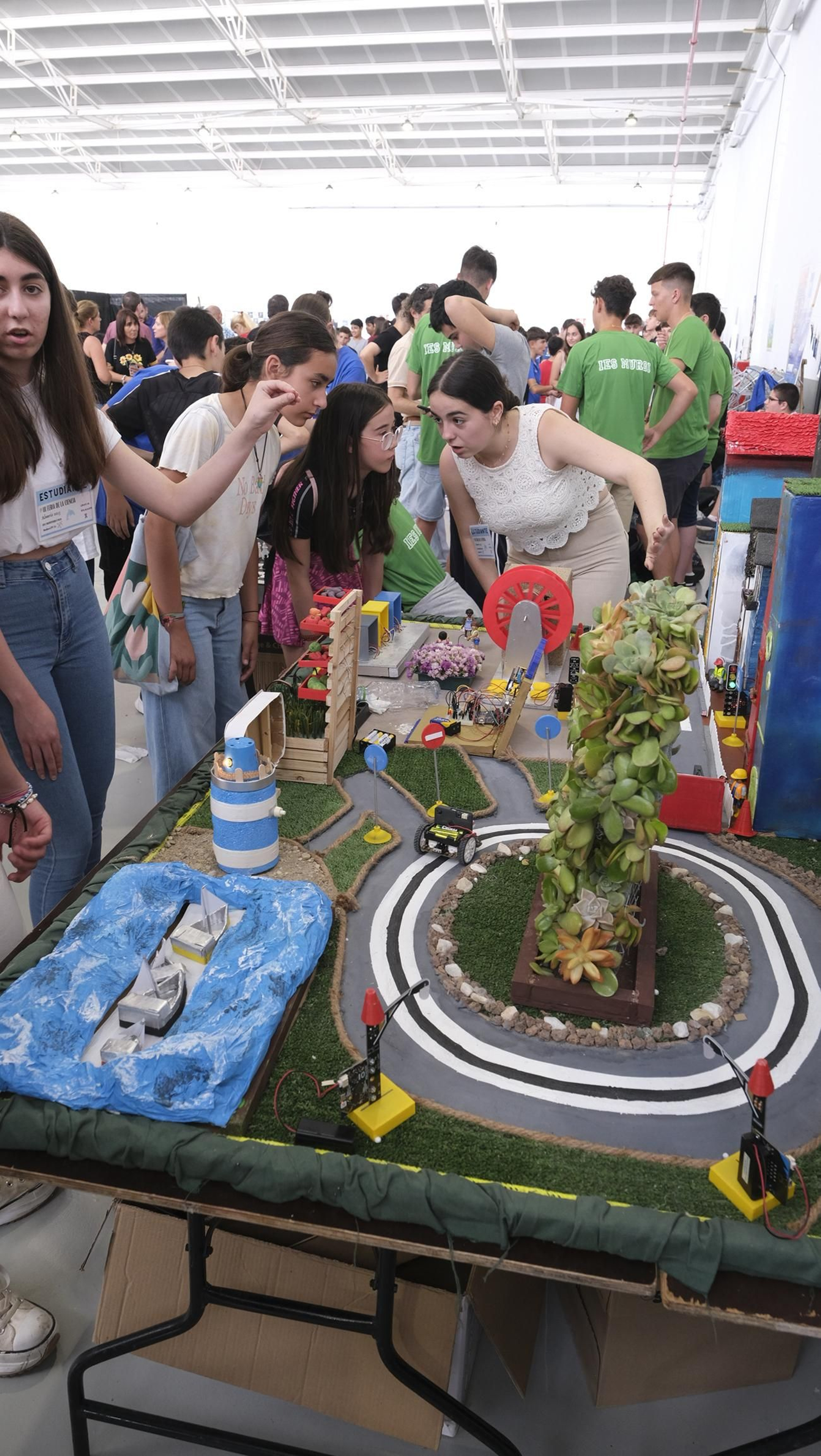 Imágenes de la III Feria de la Ciencia en El Ejido
