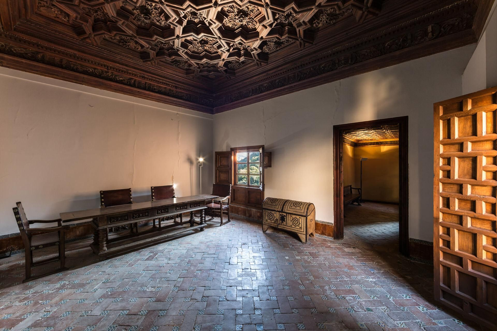 Una de los espectaculares espacios de las Habitaciones del Emperador.