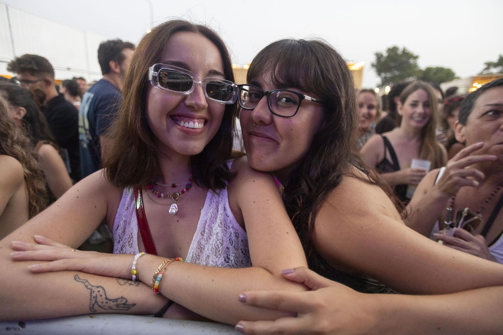 Búscate en las imágenes del concierto de La Plazuela en Bahía Sound