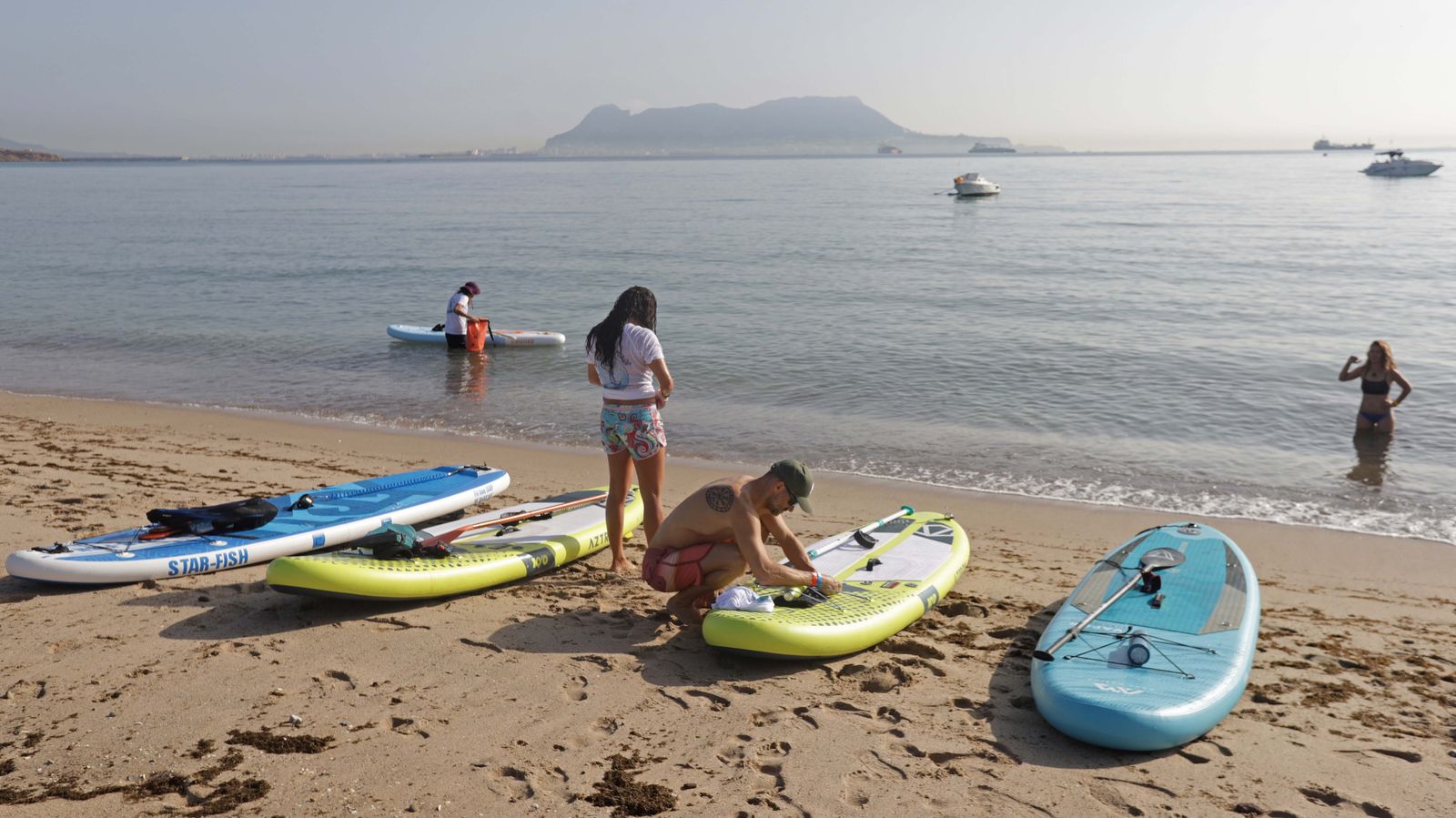 Fotos de la II concentración de paddel surf en la playa de Getares