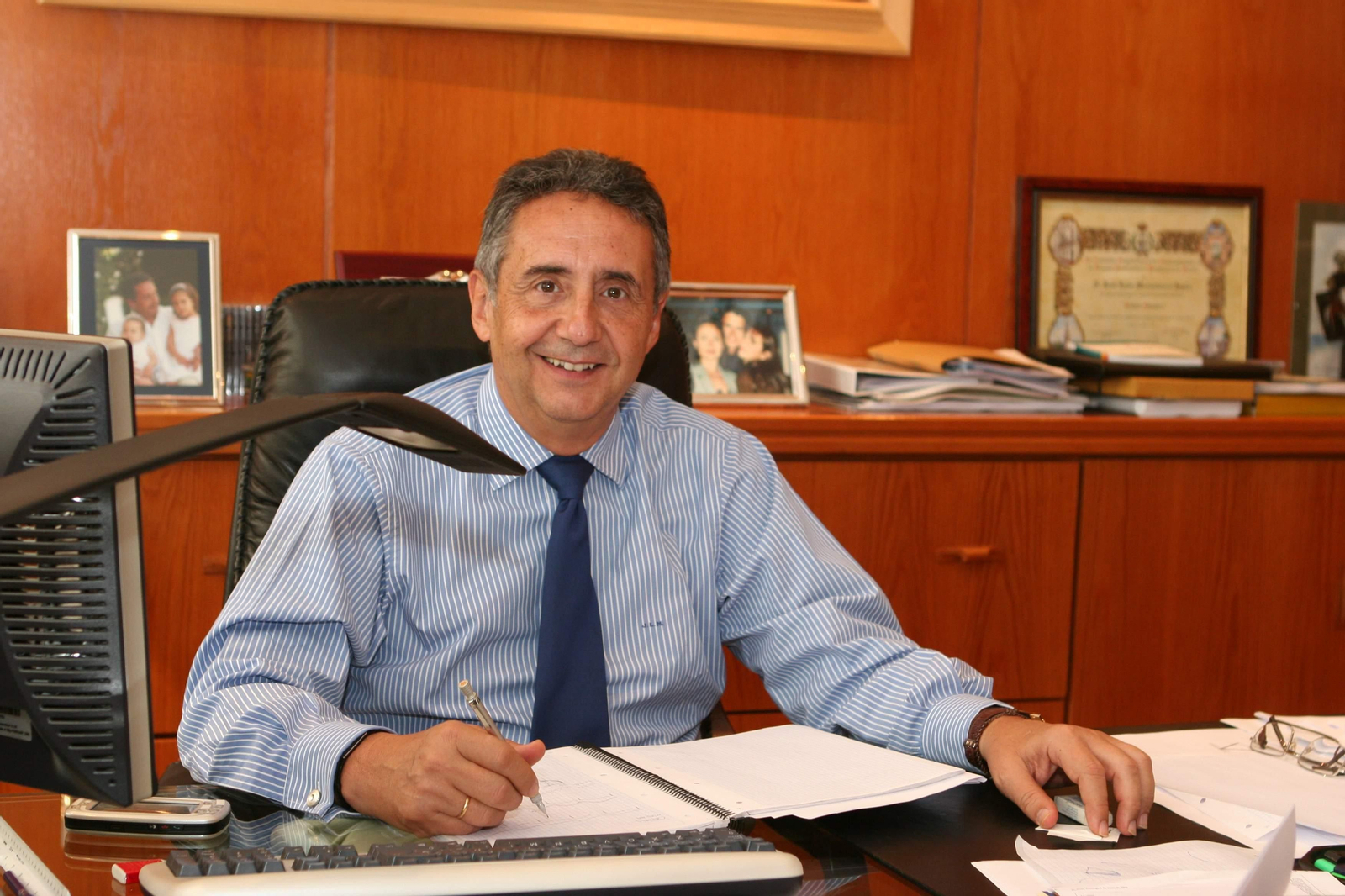 José Luis Manzanares Japón, presidente del Grupo Ayesa, en su despacho.