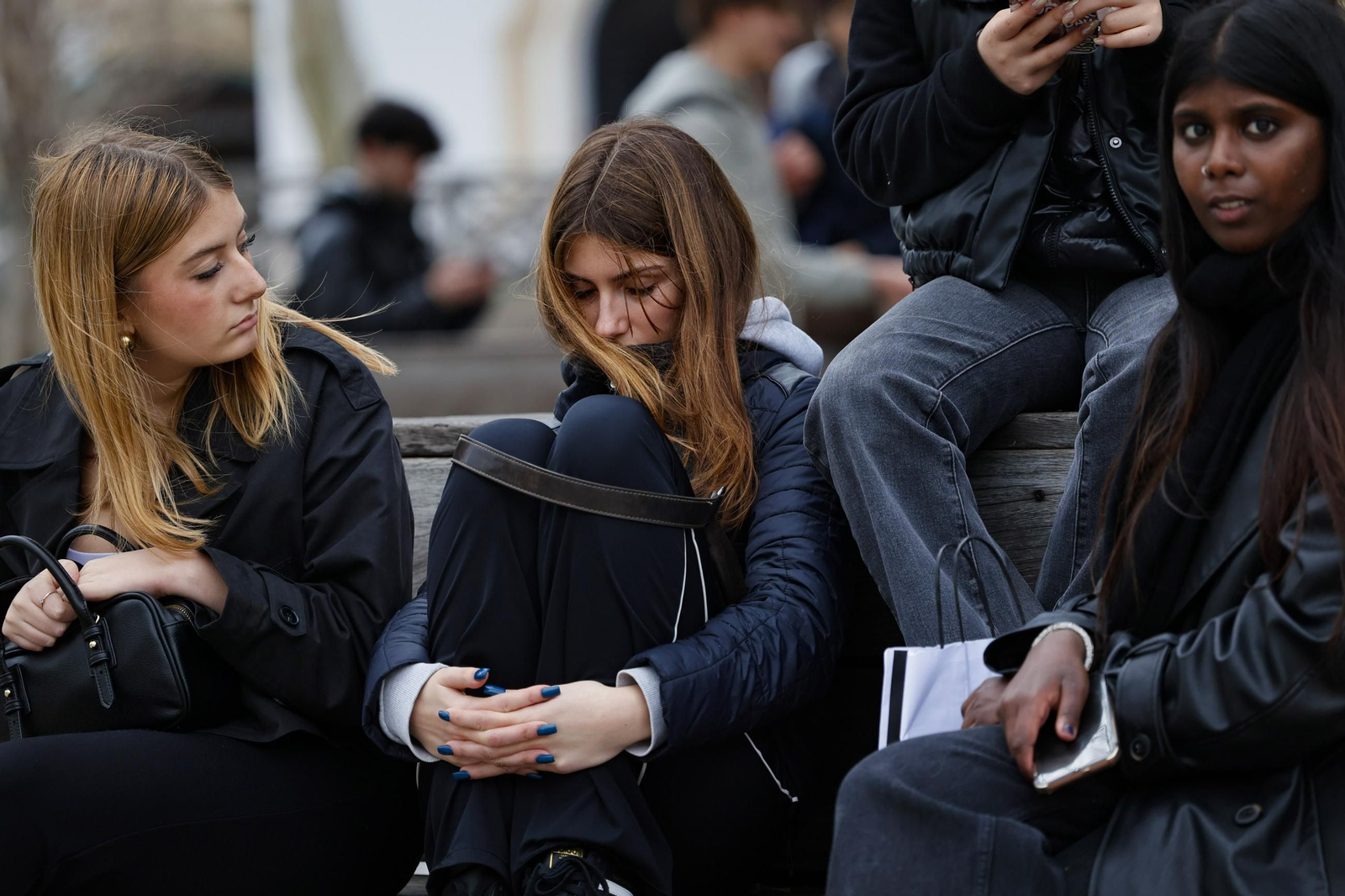 Otro día de frío y lluvia en Sevilla