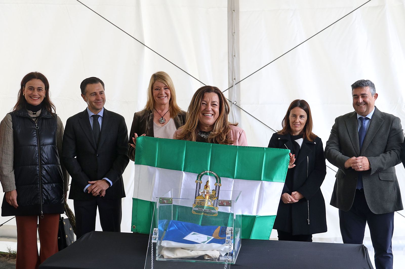 Fotografías de la colocación de la primera piedra de las obras de ampliación y reforma de la Escuela de Arte y Superior de Diseño León Ortega de Huelva