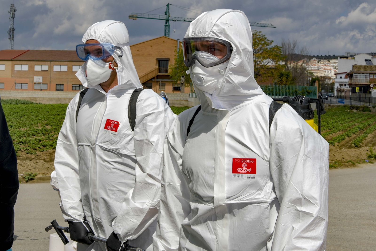 La UME equipada para desinfectar