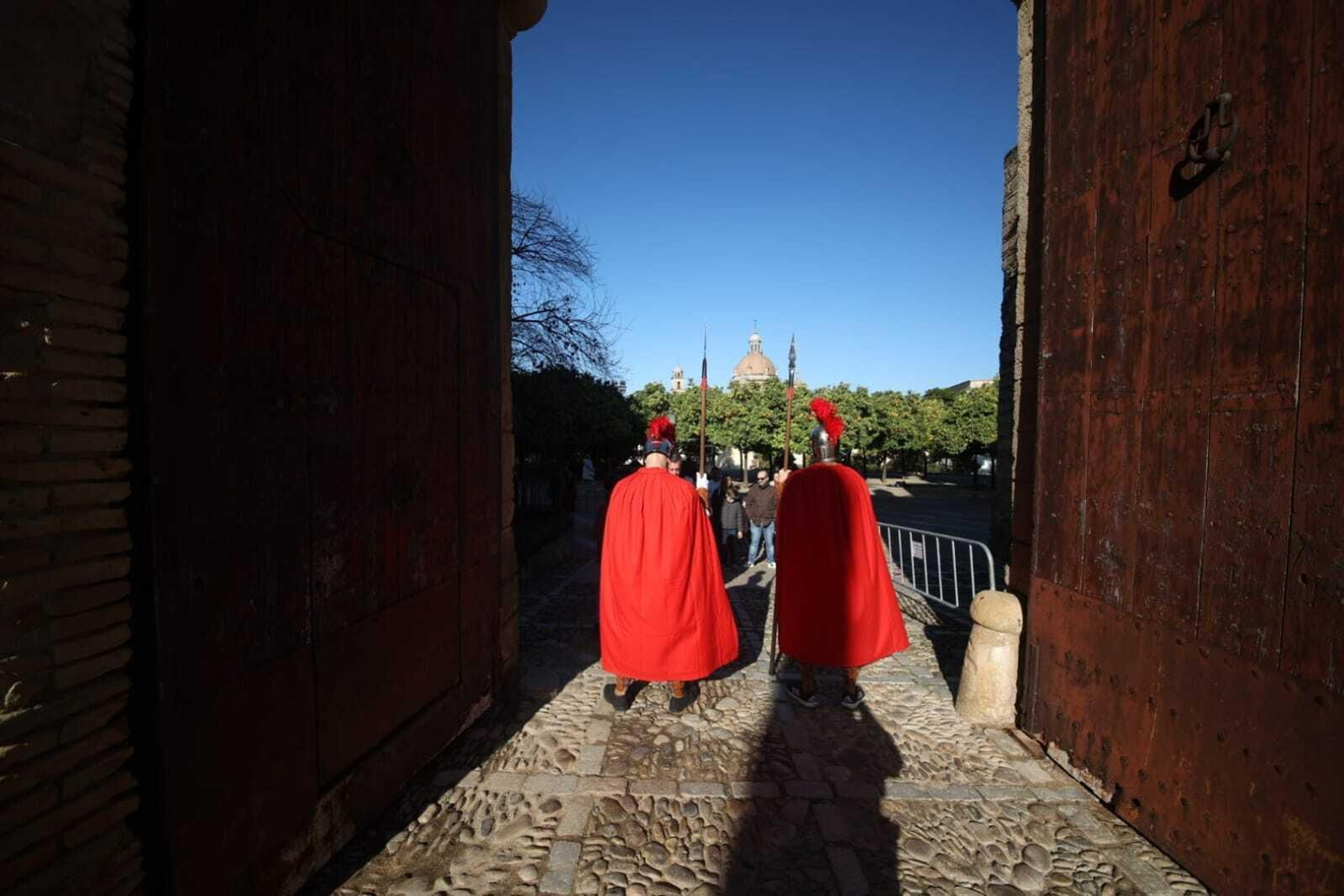 La Cartera Real recoge las cartas de los niños en el Alcázar