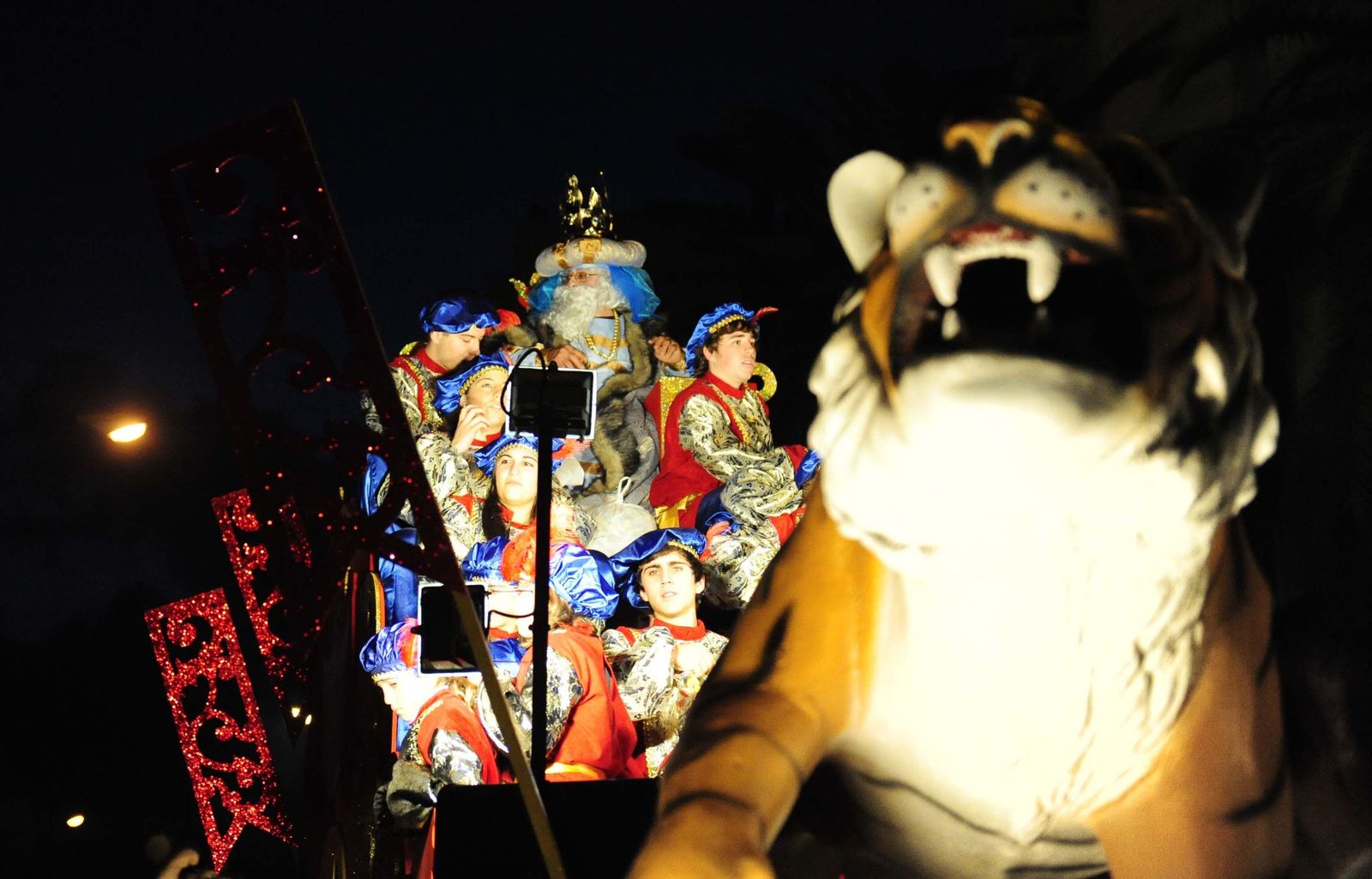 El pediatra Juan García Cubillana hizo de Melchor en la Cabalgata de 2011 en San Fernando