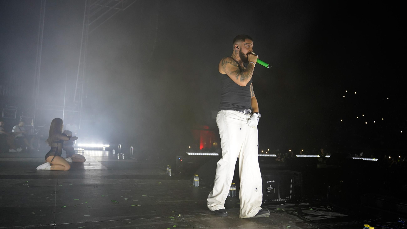 El concierto de JC Reyes en el Cabaret Festival de Algeciras, en imágenes