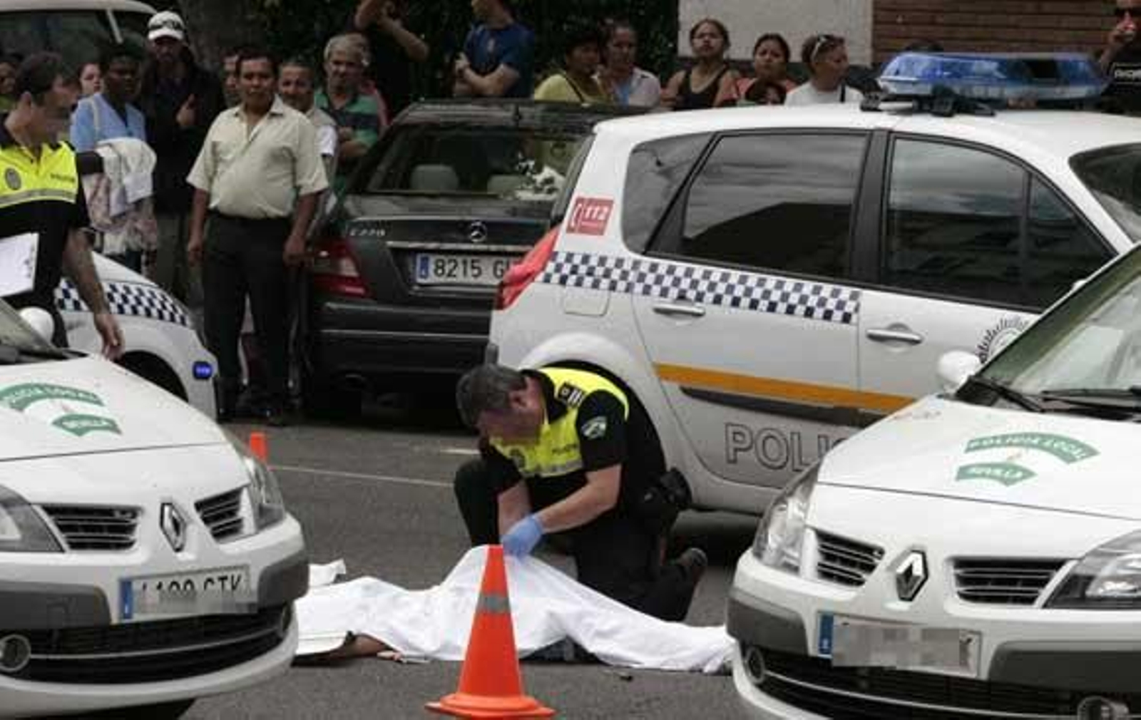 Fallece un joven de 20 años atropellado por un autobús en Sevilla