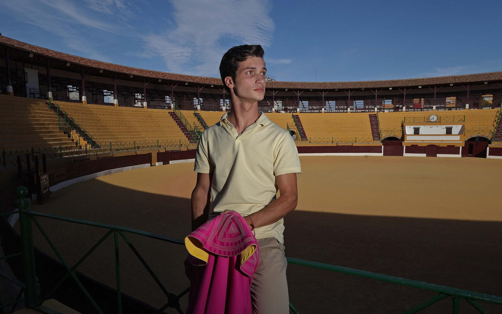 Las fotos del regreso a la plaza del novillero linense Juan Jesús Rodríguez tras su grave cogida