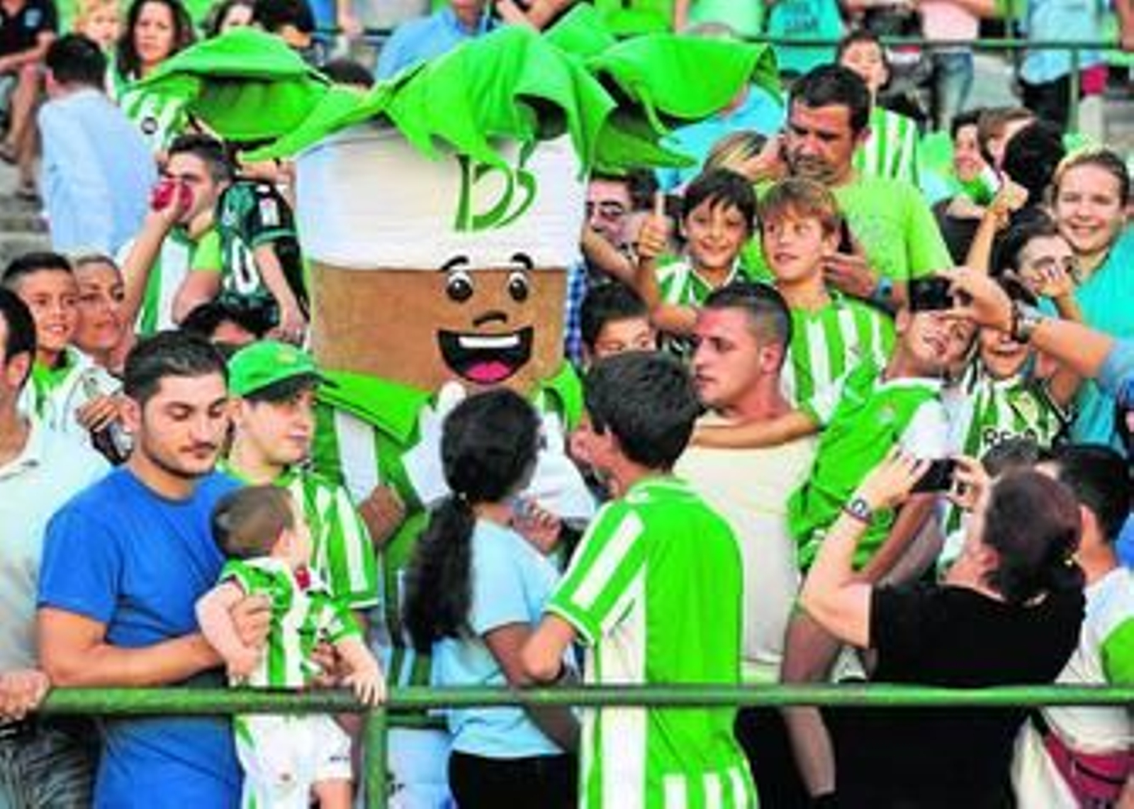 Rennella o Jorge Molina, única duda