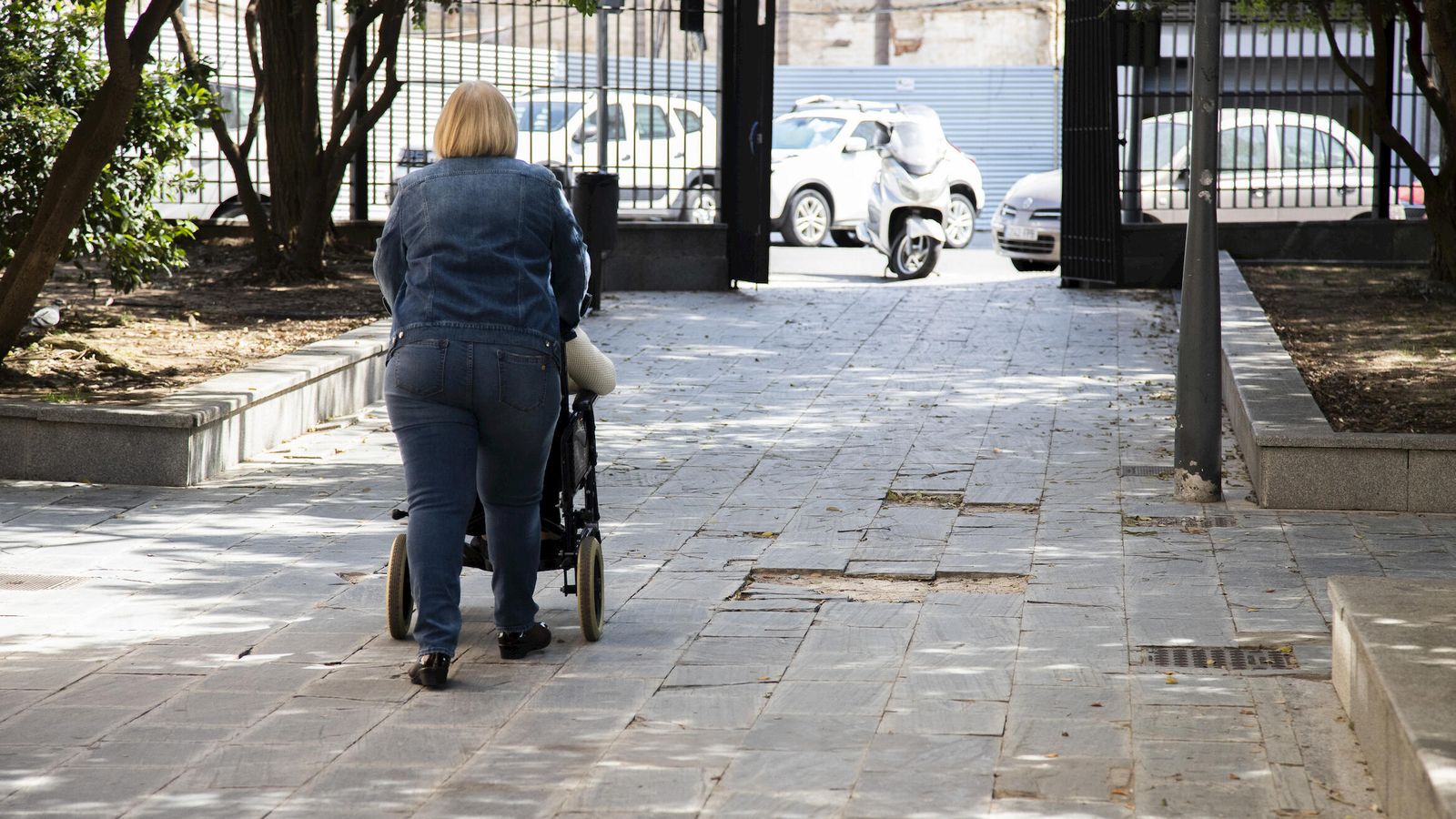 La plaza se cerró para evitar actos de vandalismo.