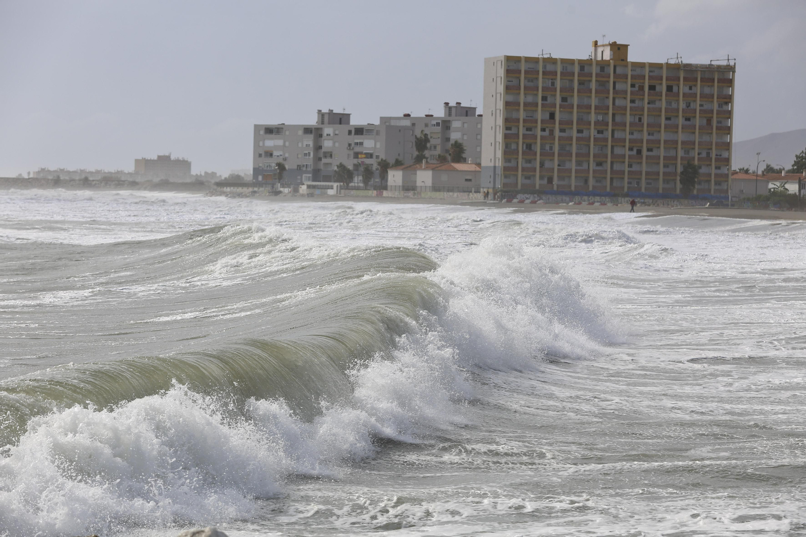 Fotos del temporal de levante en la costa de Málaga