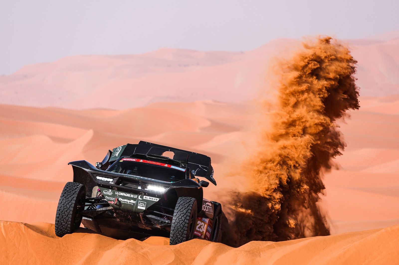 Las mejores fotos del Dakar por las dunas