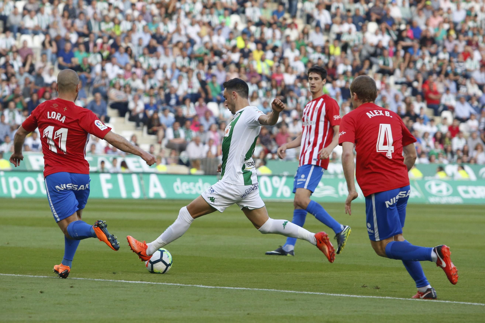 El Córdoba CF-Sporting de Gijón, en imágenes