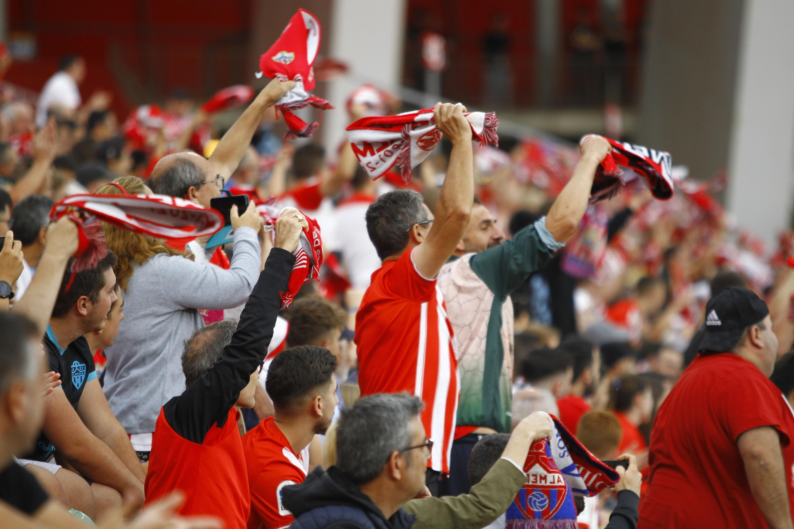 Imágenes del partido U.D. Almería-R.C.D. Mallorca