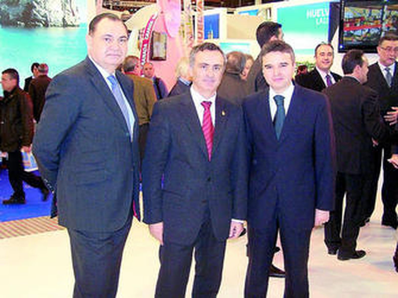 Antonio Cantón, Juan Carlos Usero y Raimundo Alabern, de Iberia.