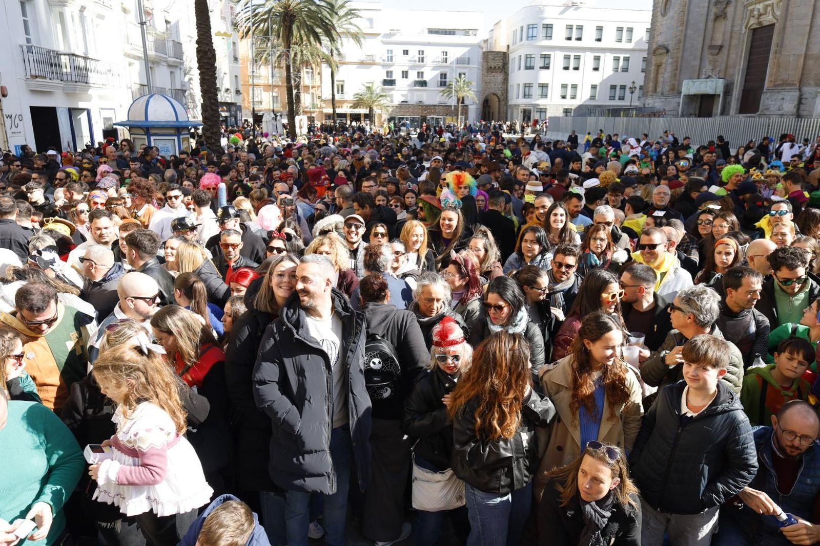 Las mejores imágenes del primer Sábado de Carnaval en Cádiz 2026
