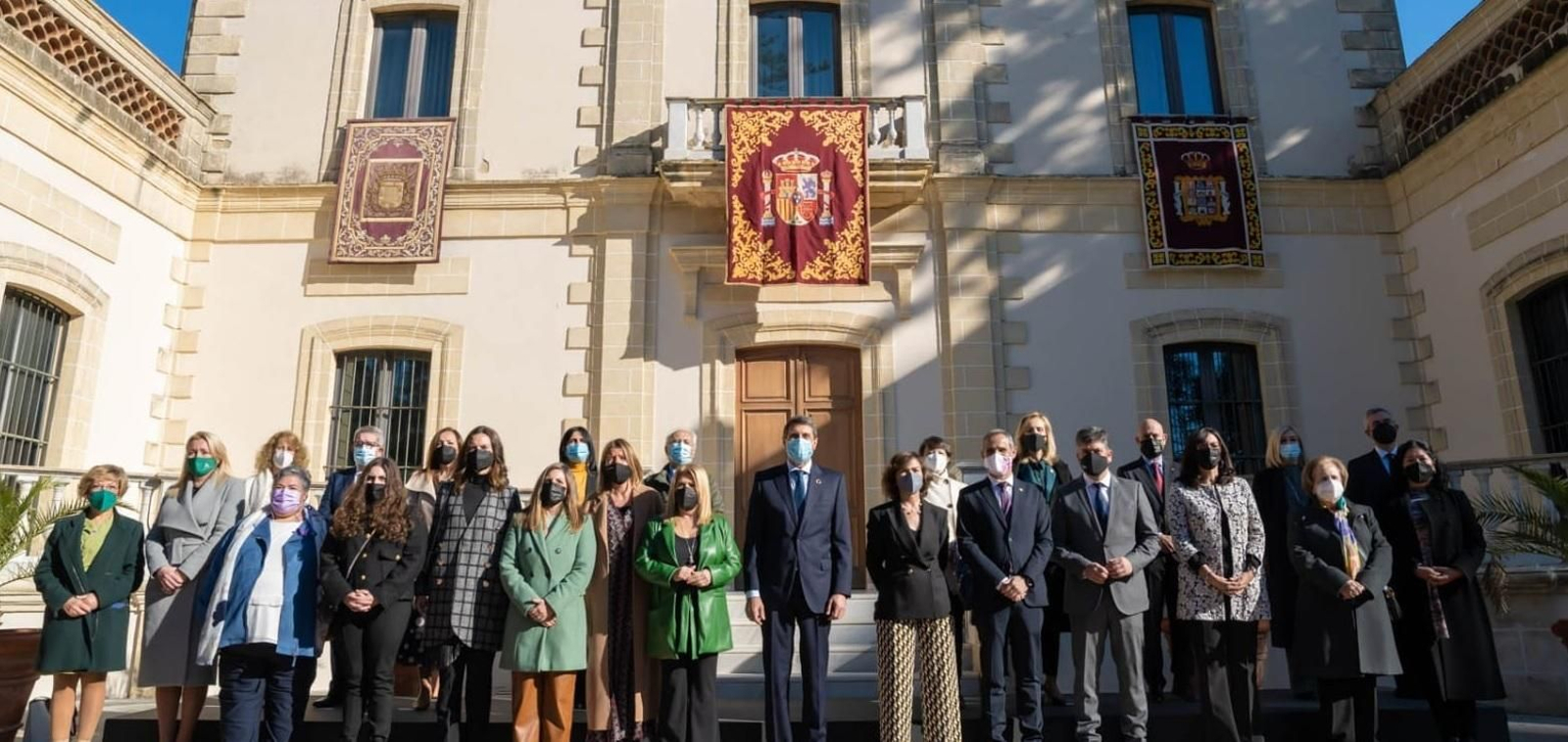 Foto de familia de los galardonados con los Reconocimientos Menina.