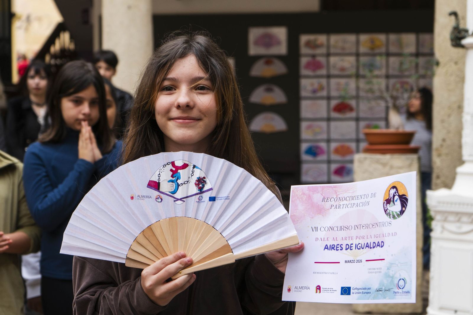 Las imágenes de los premios de la VII Edición del Concurso Intercentros 'Dale al Arte por la Igualdad'