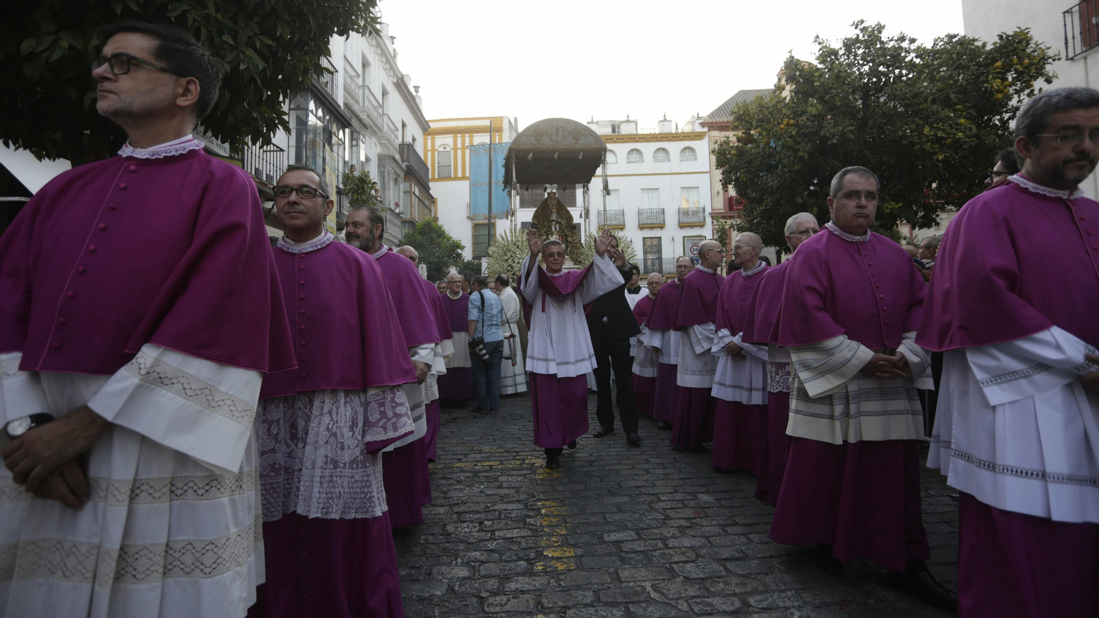 Las mejores imágenes de la procesión de la Virgen de los Reyes 2019