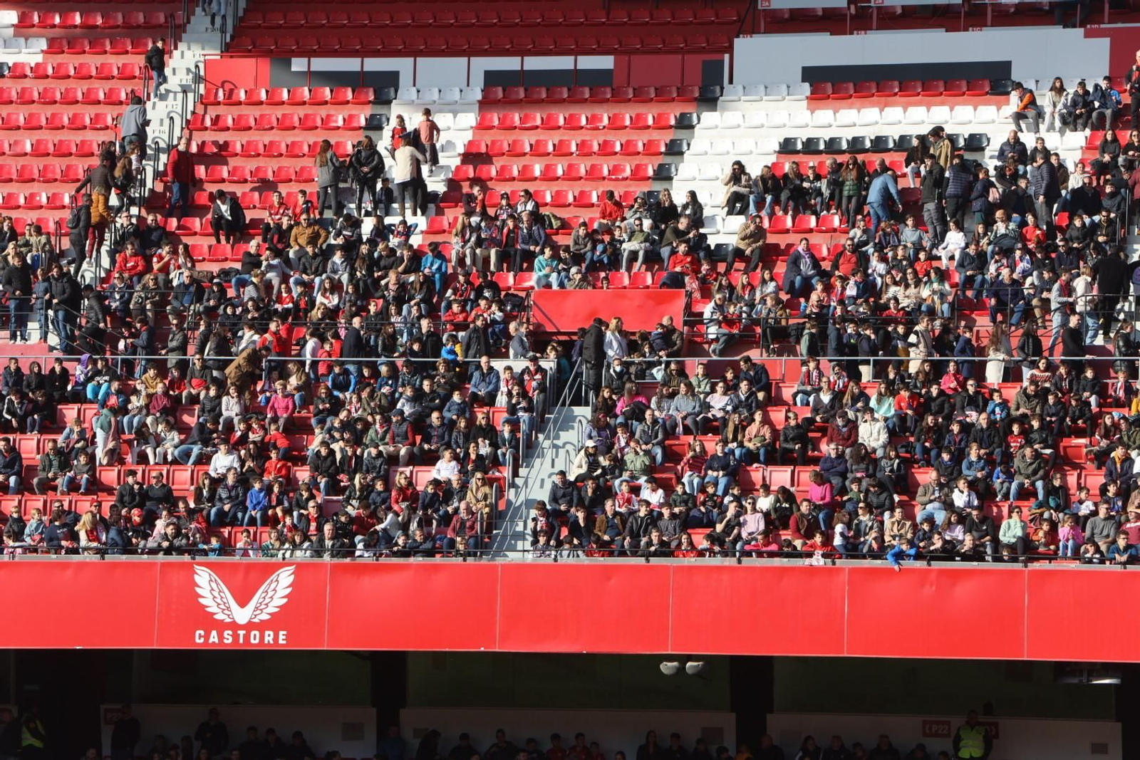 Búscate en el entrenamiento del Sevilla