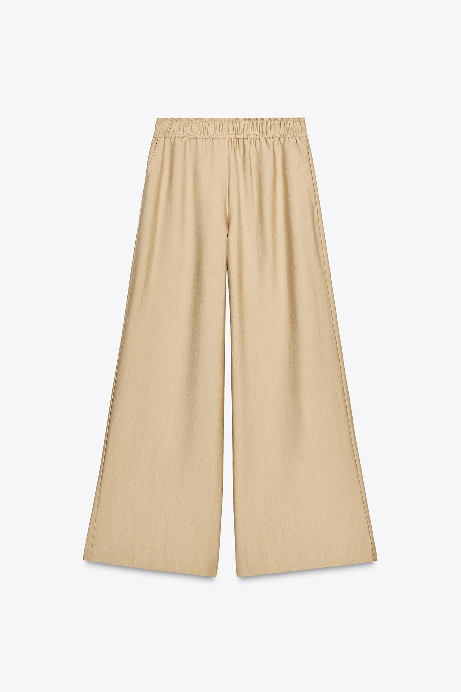 Pantalones anchos con cintura elástica de Zara.